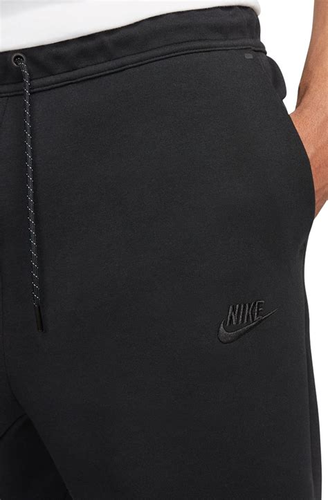 nike tech fleece zwart m|Nike tech fleece shorts.